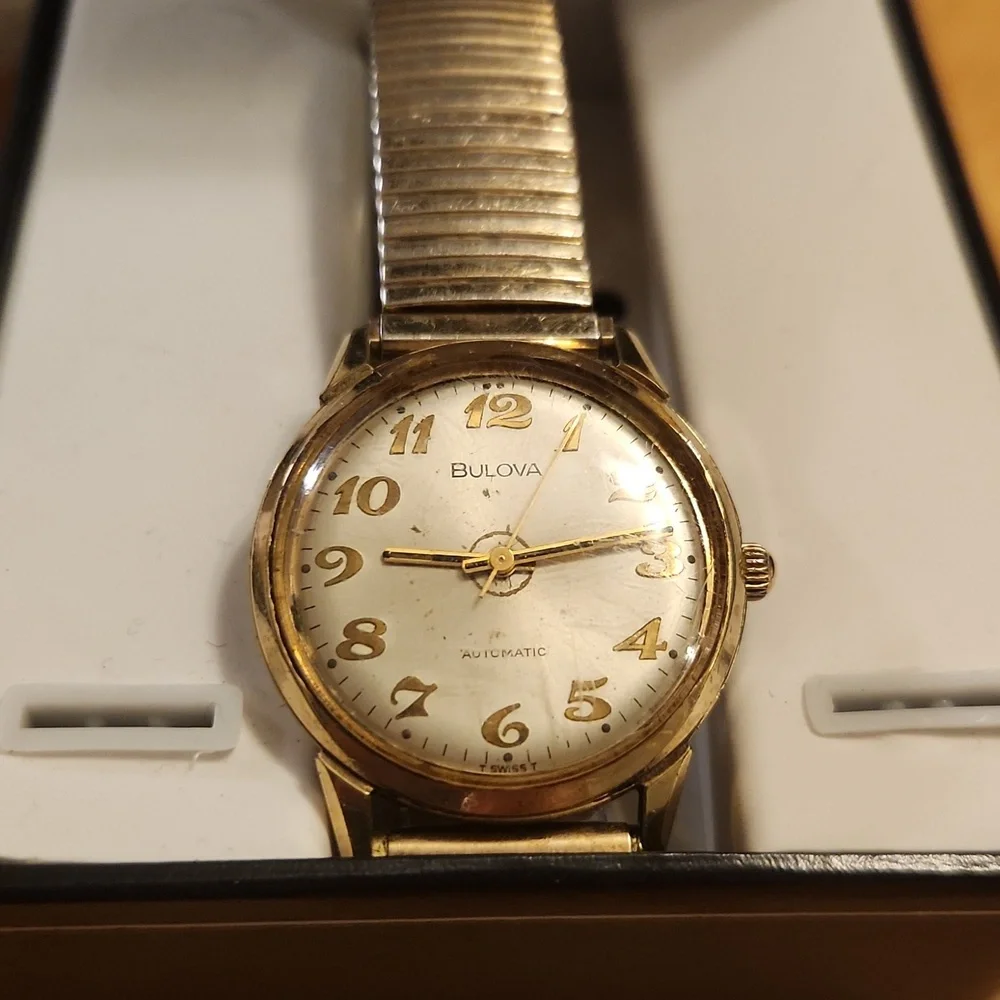 Vintage Bulova Mens Gold Plated Watch